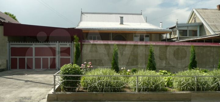 Дом 182 м² на участке 14 сот.