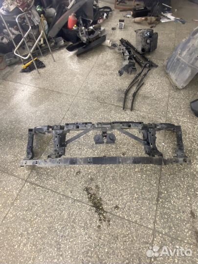 Телевизор на Range Rover Sport 320