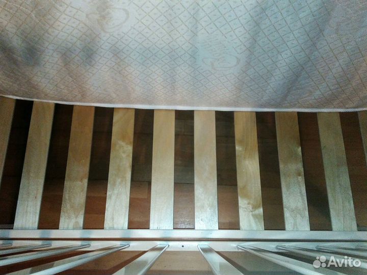 Кровать Можга детская(маятник) с матрасом