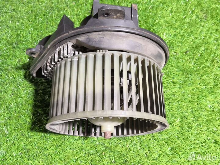 Моторчик отопителя Fiat ulysse 1