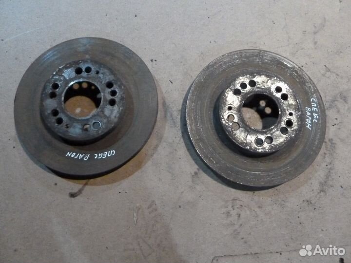 Диск тормозной передний Mitsubishi Space Runner 2