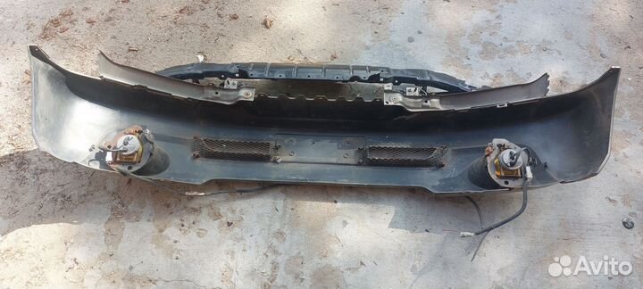 Митсубиси паджеро ио бампер