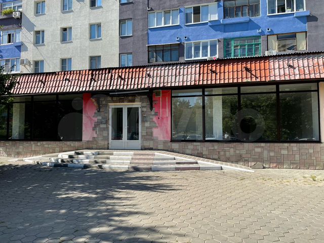 Торговое помещение, 525 м²