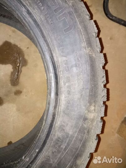 Nokian Tyres Hakkapeliitta 4 225/55 R16