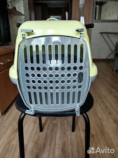 Переноска для собак и кошек