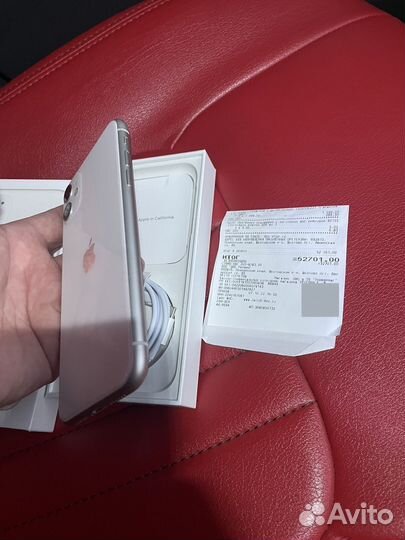 iPhone 11, 128 ГБ