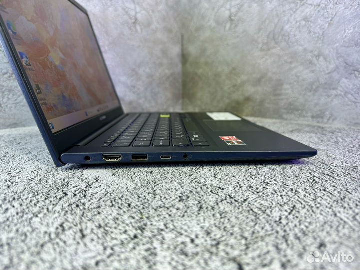 Ноутбук asus на ryzen 5 3500U/ ssd 512 gb