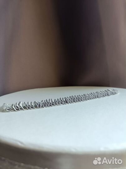 Свадебное шампанское, бокалы, свечи, очаг