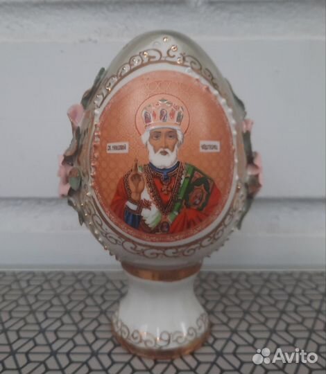 Пасхальное яйцо фарфор