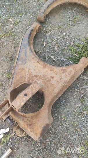 Рычаг прицепа кмз 8136