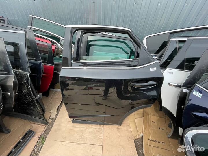 Задняя левая дверь Лексус рх 4