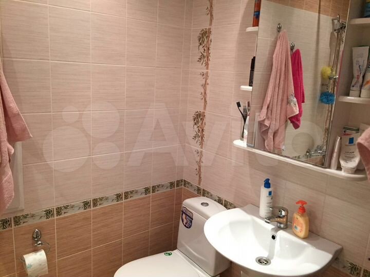 2-к. квартира, 57,2 м², 1/3 эт.