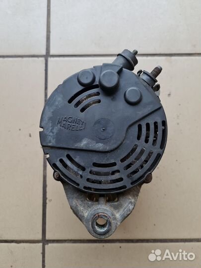 Генератор на запчасти nissan primera P11