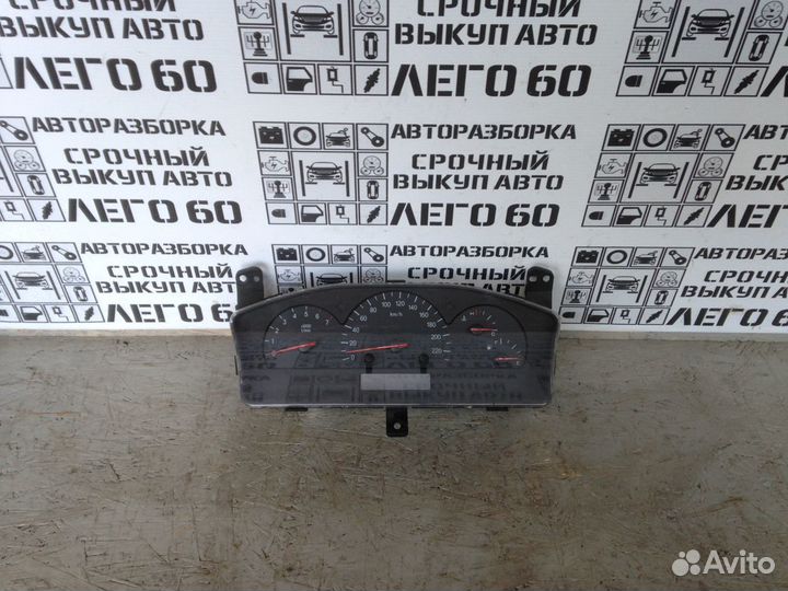 Панель приборов .накладка Vortex Estina