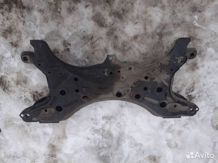 Балка подмоторная Geely Emgrand EC7