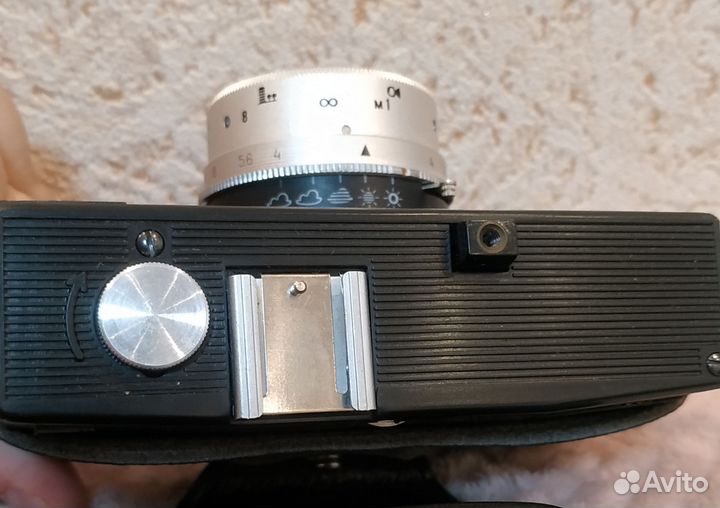 Плёночный фотоаппарат Смена 8
