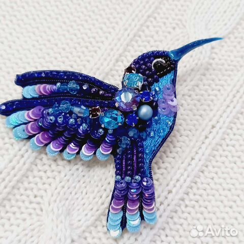 Брошь колибри