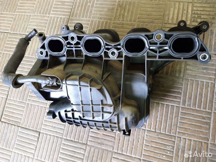 Коллектор впускной Hyundai i30 2007-2012год6