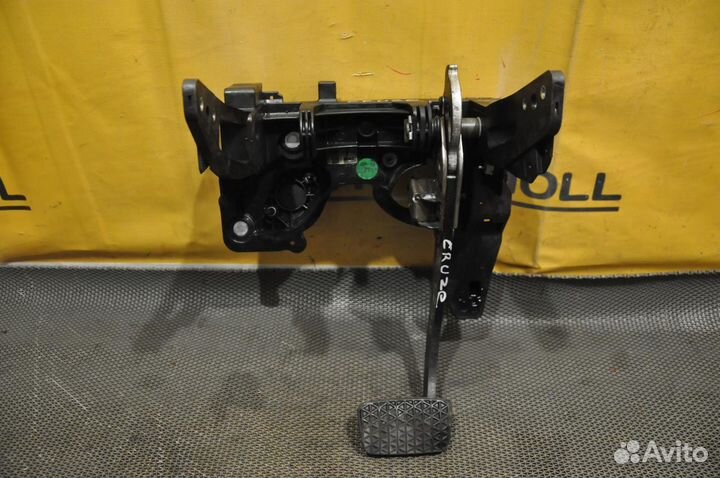 Педаль тормоза chevrolet cruze J305