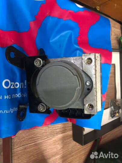 Блок ABS Toyota Hilex Surf 215