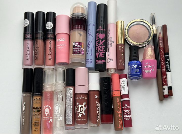 Набор косметики(maybelline, nyx, max factor)