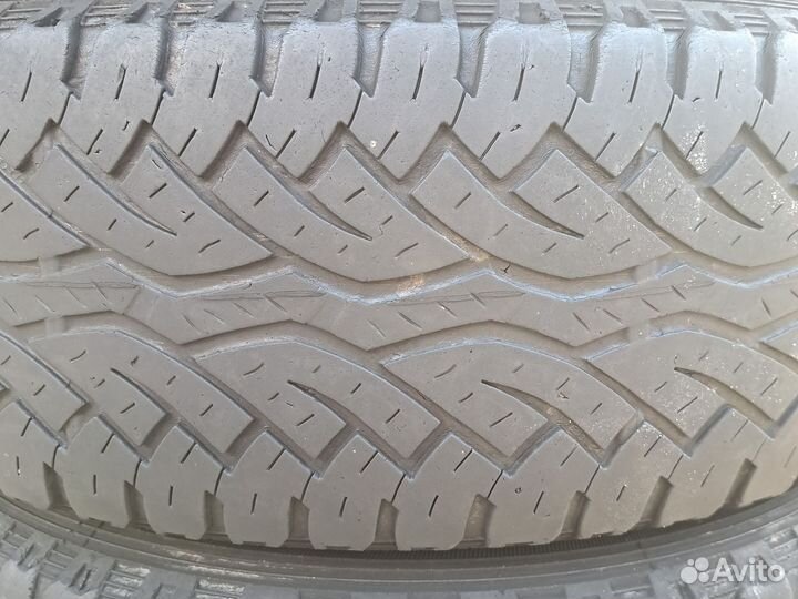 Continental ContiCrossContact AT 215/65 R16 98T