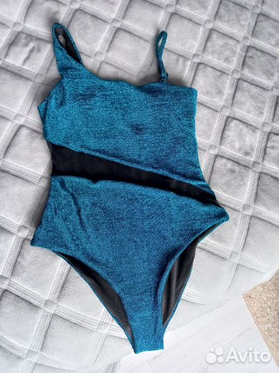 Купальник женский слитный размер 42 и 48