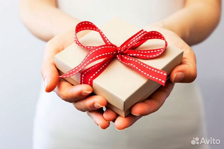 Отдам бесплатно пакет одежды на девочку 2-3 года