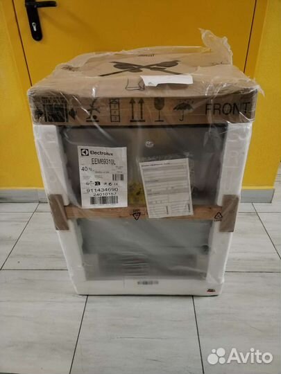 Встраиваемая посудомоечная машина Electrolux