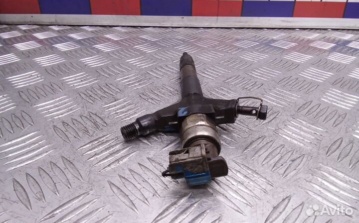 Форсунка дизельная nissan murano Z51 2010