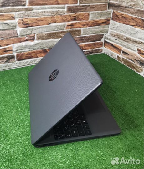 Ноутбук hp Full HD/Ryzen 3/ssd/8озу