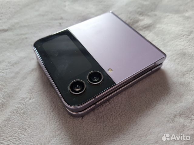 Samsung Galaxy Z Flip4, 8/256 ГБ купить в Москве | Электроника | Авито