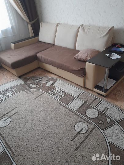 Угловой диван бу
