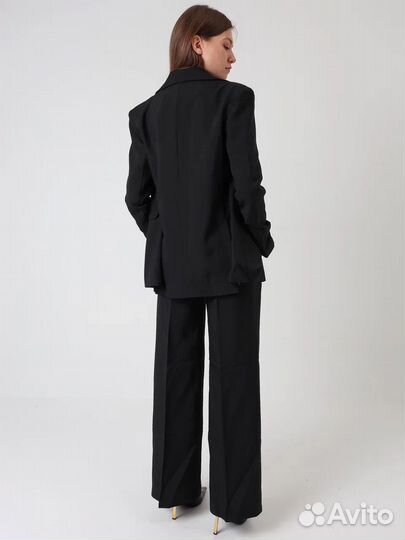 Костюм брючный