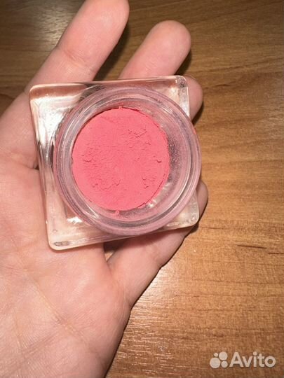 Муссовые румяна shiseido