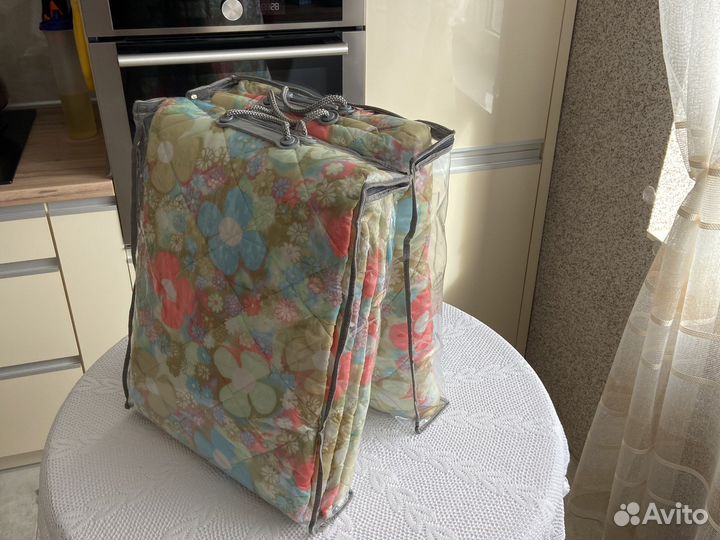 Стеганное покрывало на кровать