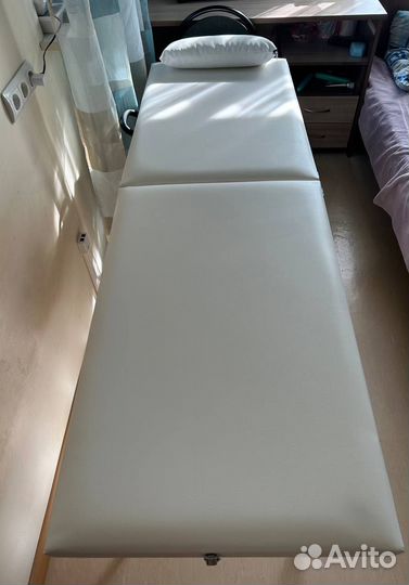 Кушетка косметологическая