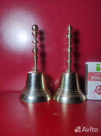 Колокольчик с ручкой валдайский