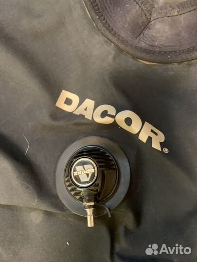 Сухой гидрокостюм для дайвинга