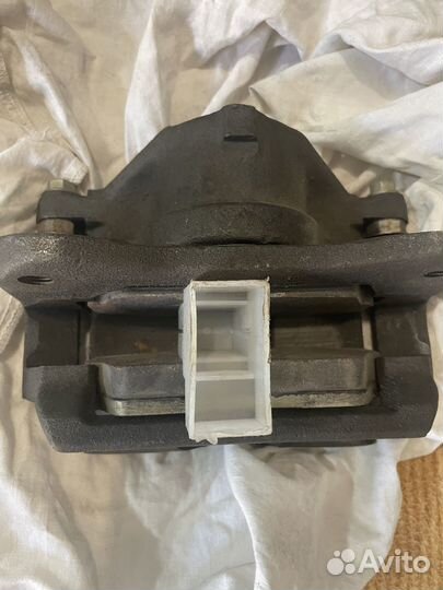 Суппорт газ-3302 левый (газ-3110 правый) в сборе