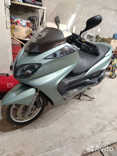 Яmaxa YP 400 majesty