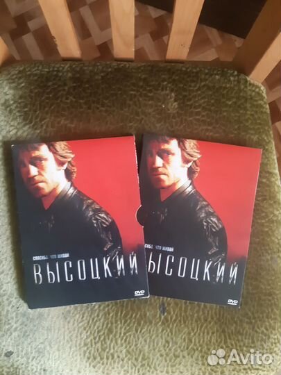 Продаю лицензионные диски 100.шт