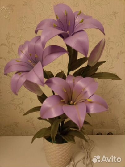 Интерьерный светильник лилия