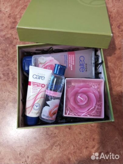 Набор косметики/подарочный набор/средства ухода
