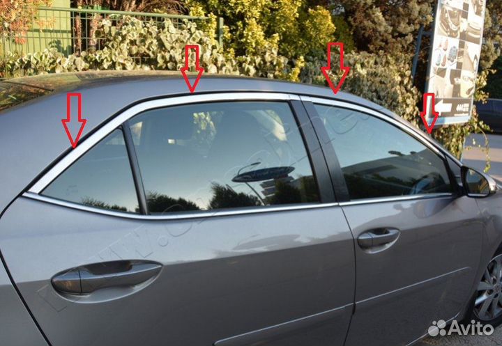 Молдинги стекол верхние Toyota Corolla (2012-2022)