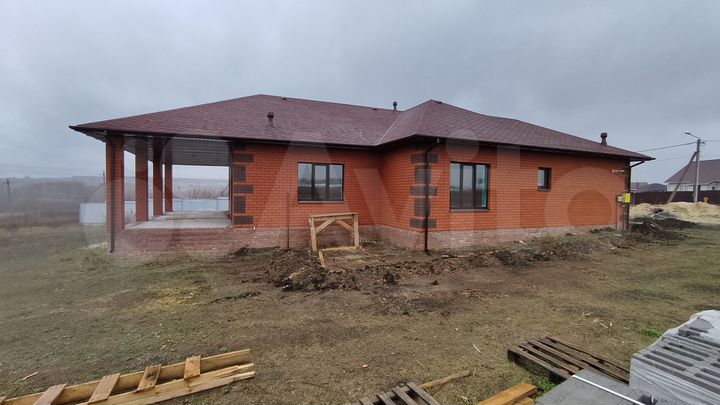 Дом 166 м² на участке 16 сот.