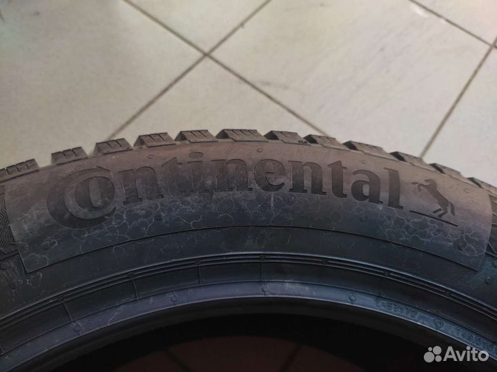 Continental IceContact 3 215/55 R17 98T