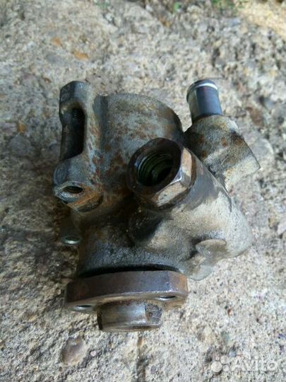 Насос гура Пассат б3