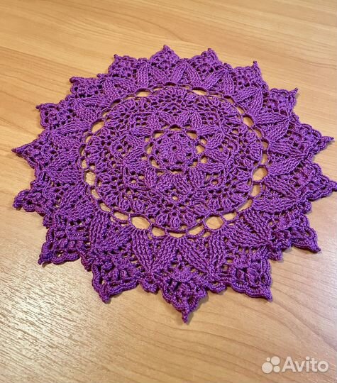 Салфетки вязаные крючком 21-27см