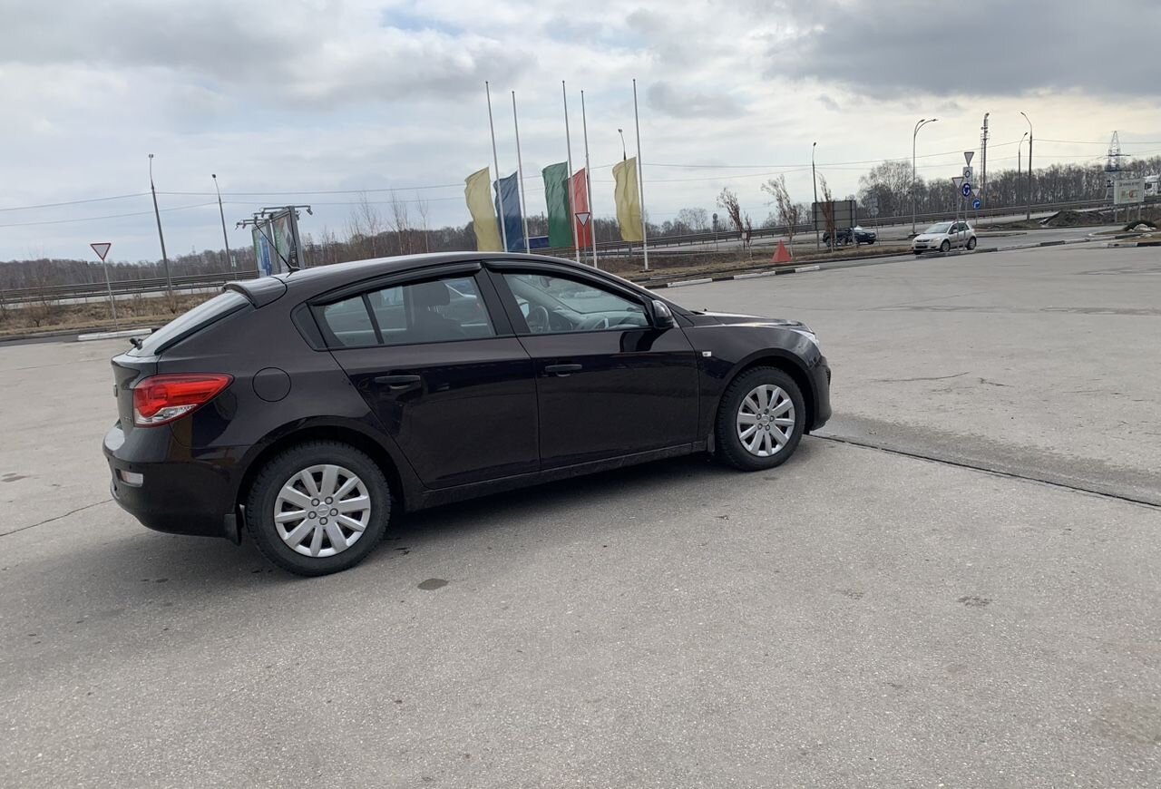 Chevrolet Cruze: фото владельца